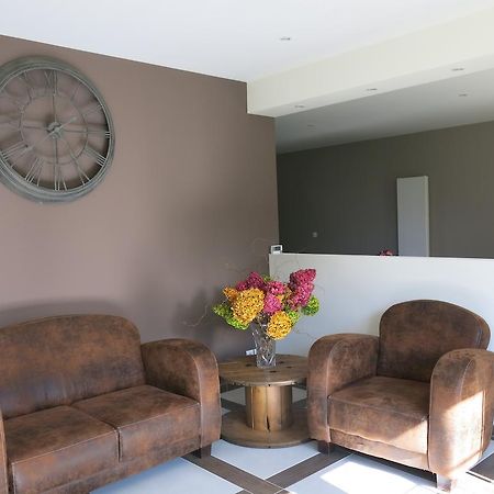 Bed and Breakfast Le Parc De Crecy Tréon Exterior foto