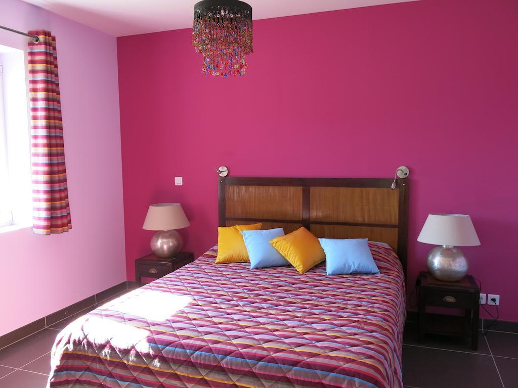 Bed and Breakfast Le Parc De Crecy Tréon Zimmer foto