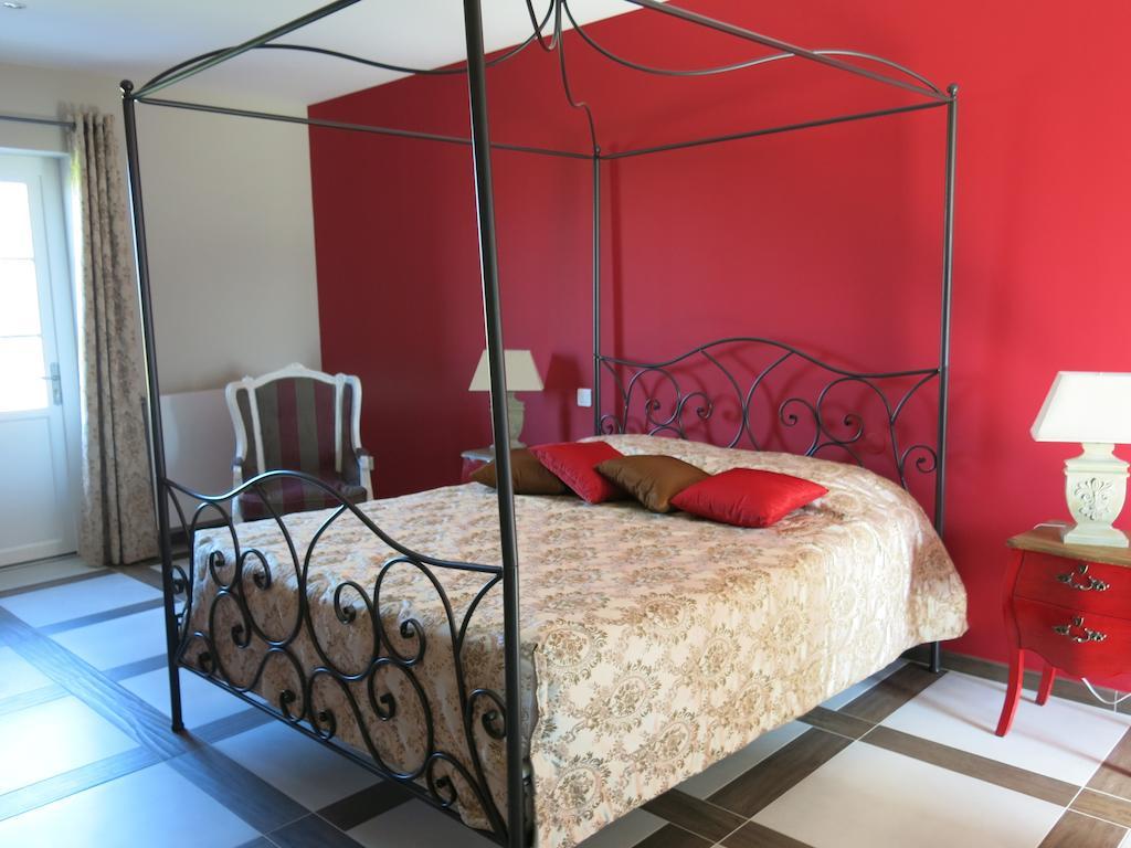 Bed and Breakfast Le Parc De Crecy Tréon Zimmer foto