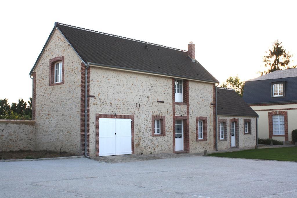 Bed and Breakfast Le Parc De Crecy Tréon Zimmer foto